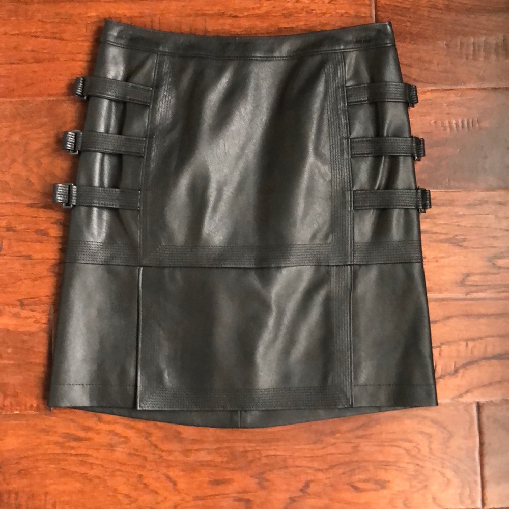 BCBG MAXAZRIA skirt